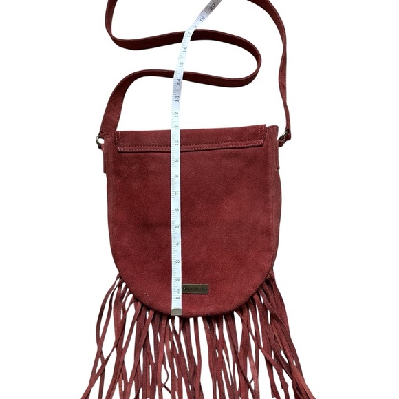 Alternative Suede Fringe Rust Crossbody Purse Bag - Picture 2 of 10